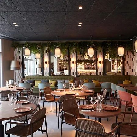 מלון Drawing House 4*