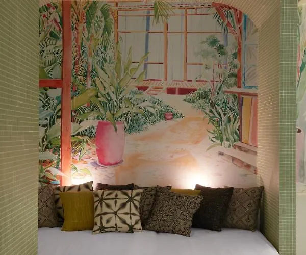 Drawing House Hotel 4*