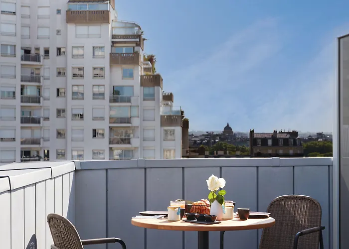 ホテル Drawing House